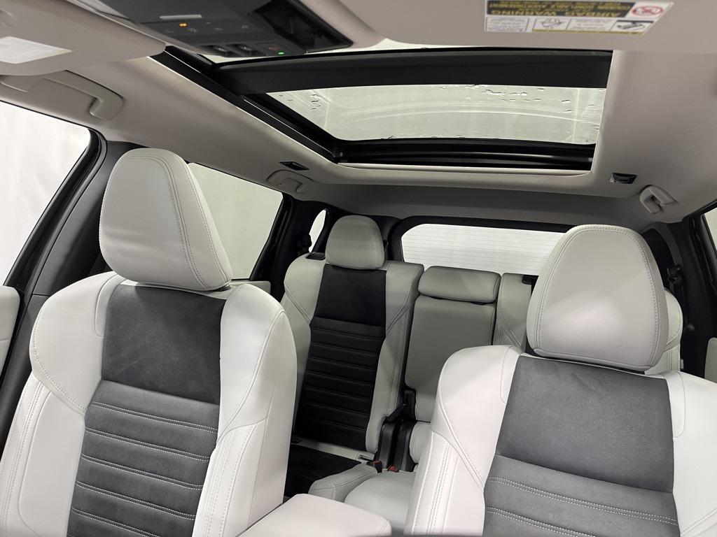 new 2025 Mitsubishi Outlander car, priced at $37,795