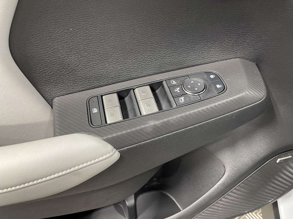 new 2025 Mitsubishi Outlander car, priced at $34,595