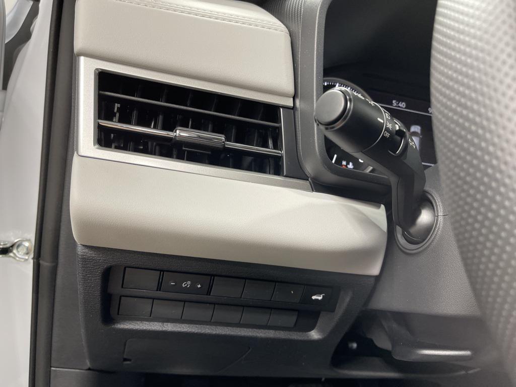 new 2025 Mitsubishi Outlander car, priced at $34,595