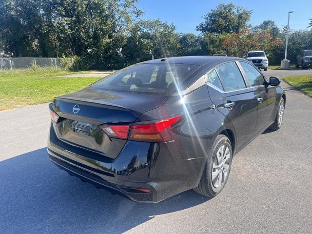 new 2025 Nissan Altima car, priced at $25,411