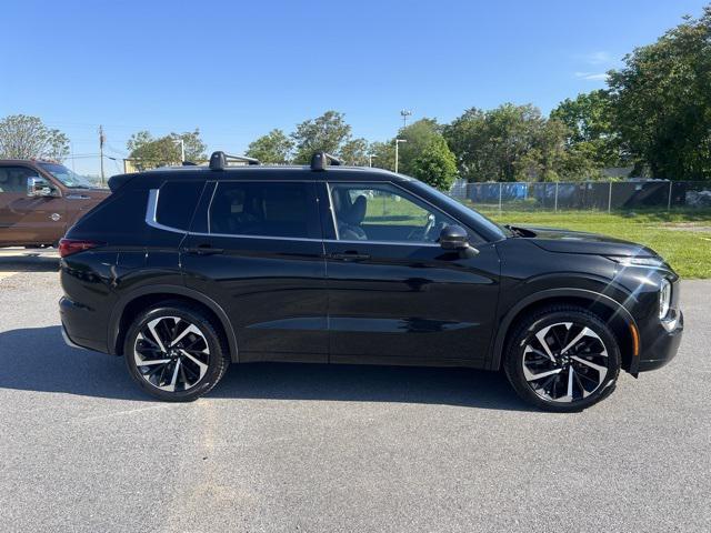 used 2022 Mitsubishi Outlander car, priced at $24,800