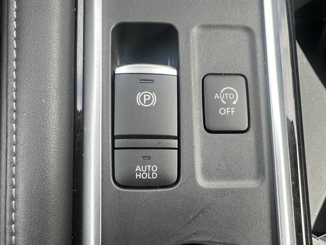used 2025 Nissan Pathfinder car, priced at $35,589