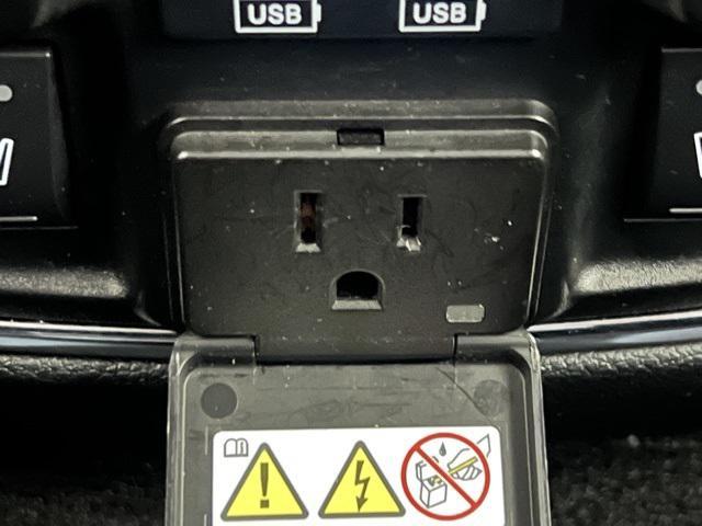 used 2016 Jeep Grand Cherokee car, priced at $11,600