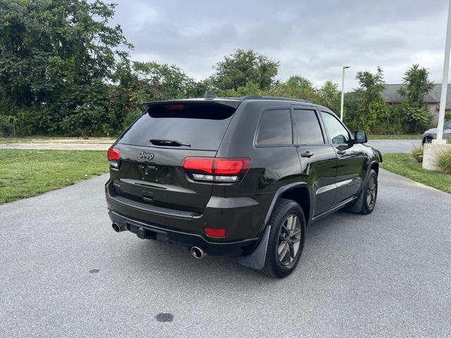 used 2016 Jeep Grand Cherokee car, priced at $11,600
