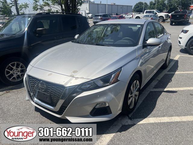 used 2019 Nissan Altima car, priced at $12,500