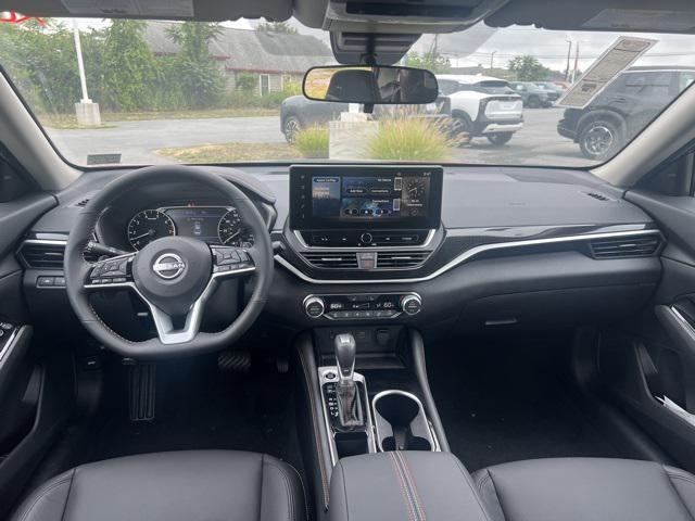 new 2025 Nissan Altima car, priced at $31,109