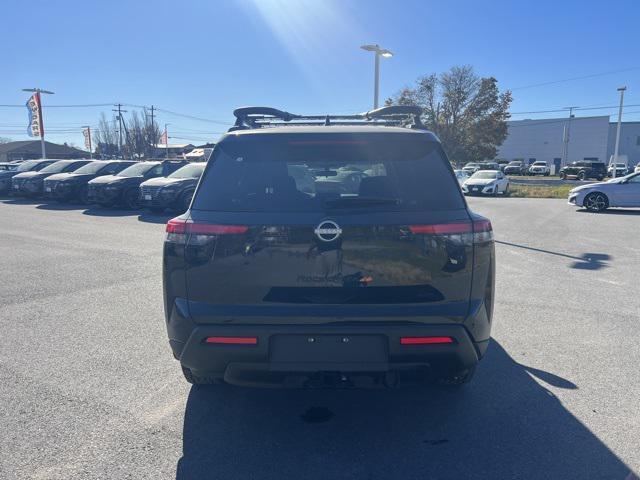 new 2025 Nissan Pathfinder car, priced at $41,492