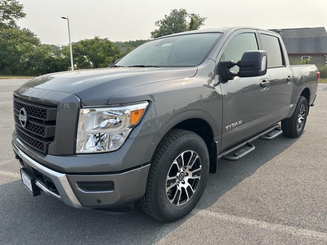 new 2024 Nissan Titan car, priced at $45,055