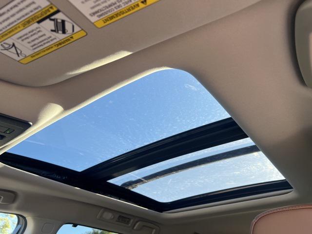 new 2025 Nissan Pathfinder car, priced at $45,623