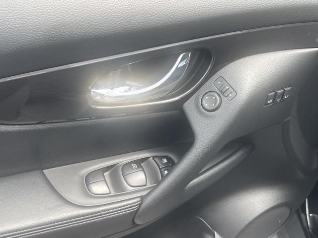 used 2019 Nissan Rogue car, priced at $18,441
