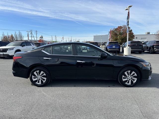 new 2025 Nissan Altima car, priced at $25,936