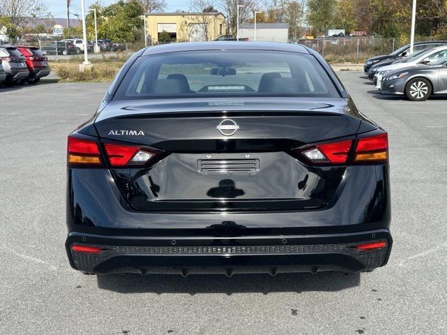 new 2025 Nissan Altima car, priced at $25,936