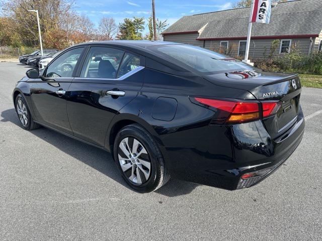 new 2025 Nissan Altima car, priced at $25,936