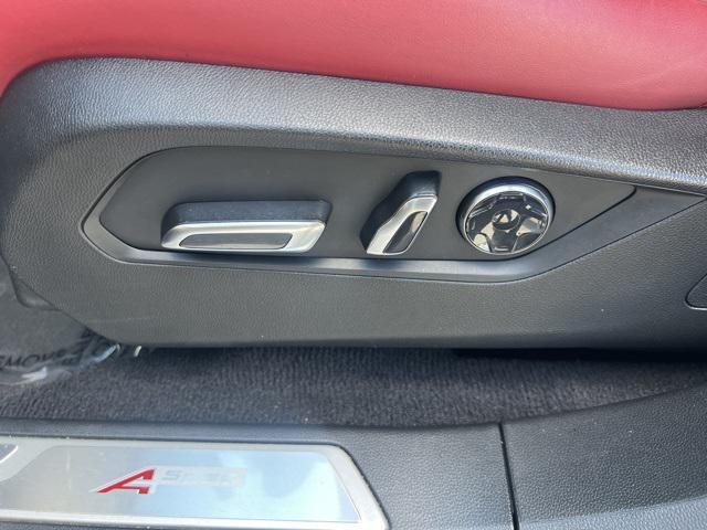 used 2021 Acura RDX car, priced at $32,700