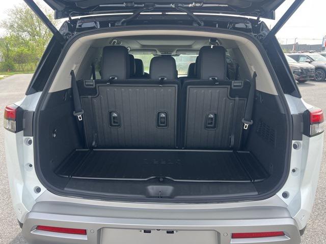 new 2025 Nissan Pathfinder car, priced at $45,817