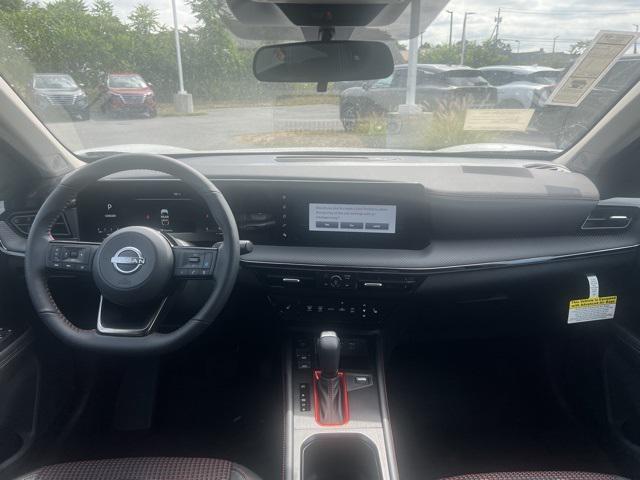 new 2025 Nissan Kicks car, priced at $29,574
