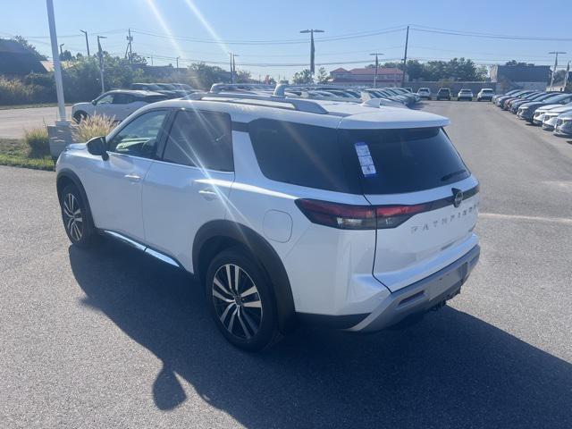 new 2025 Nissan Pathfinder car, priced at $44,344