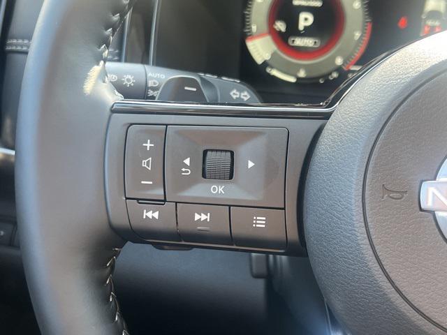 new 2025 Nissan Pathfinder car, priced at $44,344