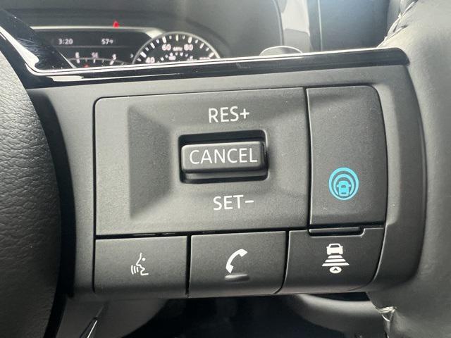 new 2025 Nissan Pathfinder car, priced at $37,841