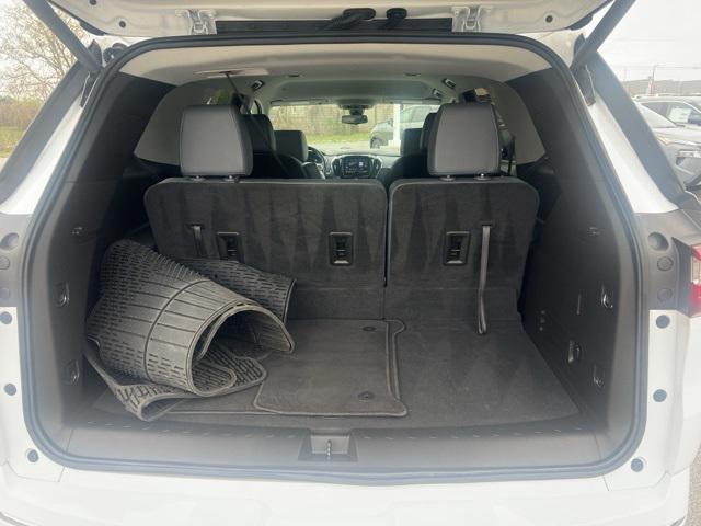 used 2021 Chevrolet Traverse car, priced at $31,900