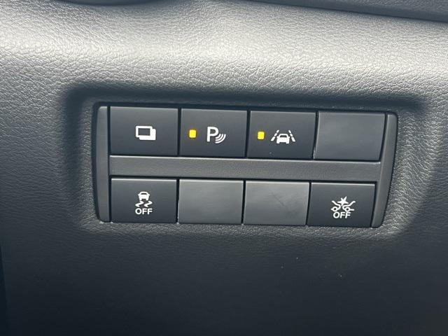 new 2025 Nissan Versa car, priced at $19,319