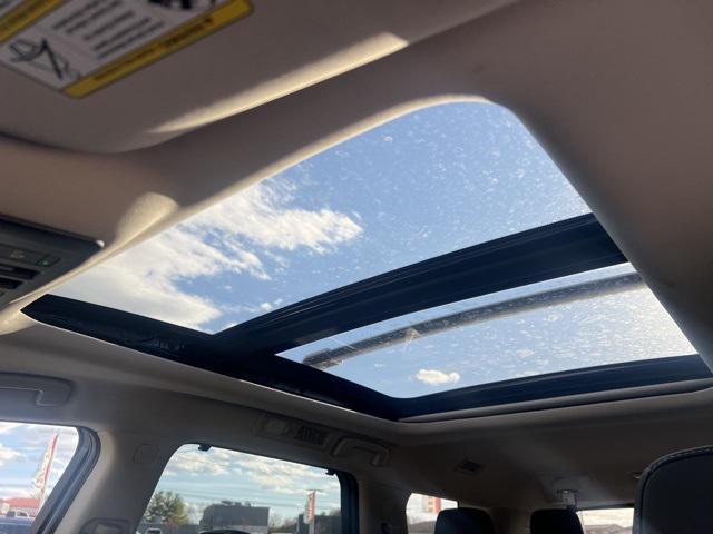 new 2025 Nissan Pathfinder car, priced at $43,631