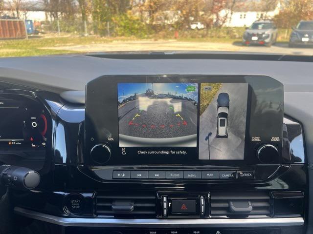 new 2025 Nissan Pathfinder car, priced at $43,631