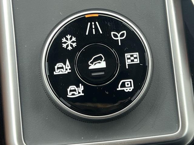 new 2025 Nissan Pathfinder car, priced at $44,468