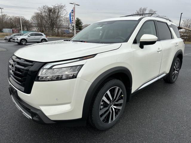 new 2024 Nissan Pathfinder car, priced at $47,769