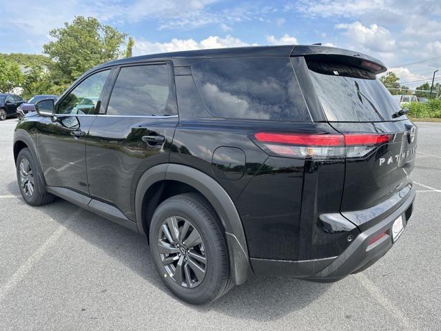 new 2024 Nissan Pathfinder car, priced at $34,238