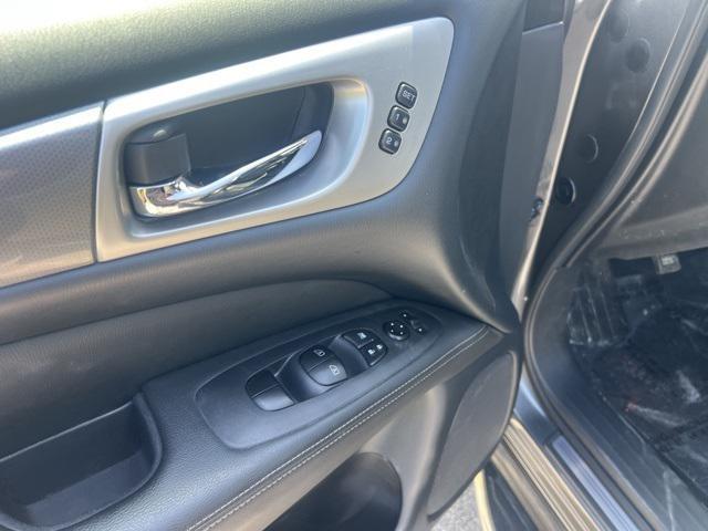 used 2019 Nissan Pathfinder car, priced at $19,498