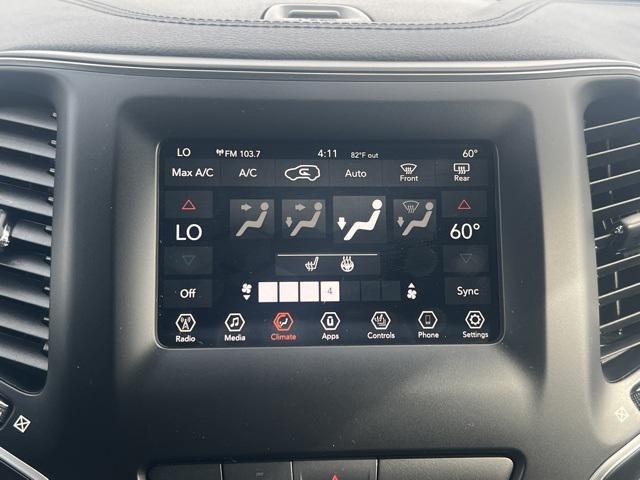 used 2020 Jeep Cherokee car, priced at $16,450
