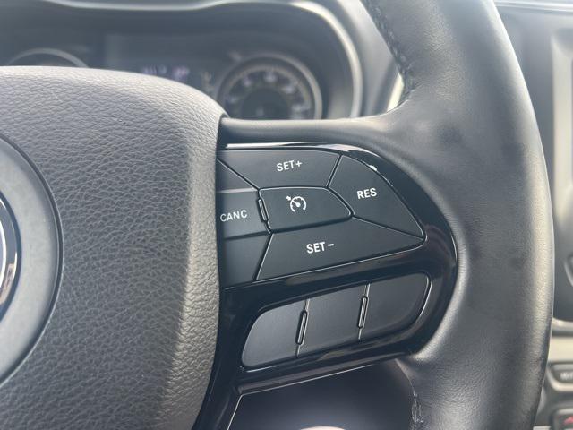 used 2020 Jeep Cherokee car, priced at $16,450