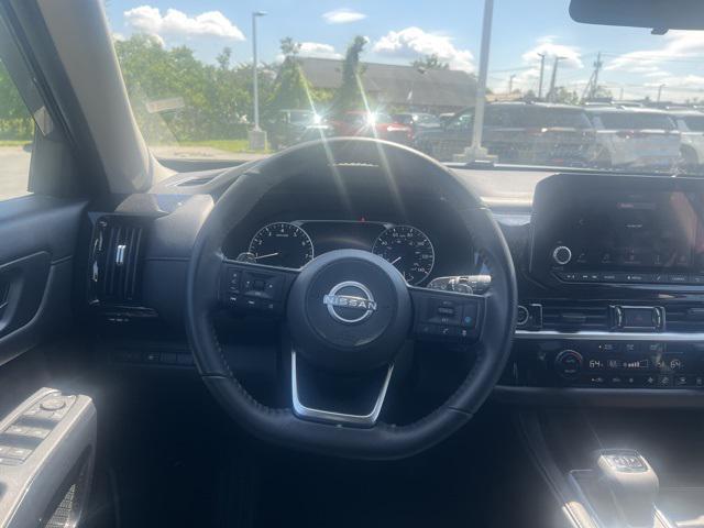 used 2024 Nissan Pathfinder car, priced at $33,400