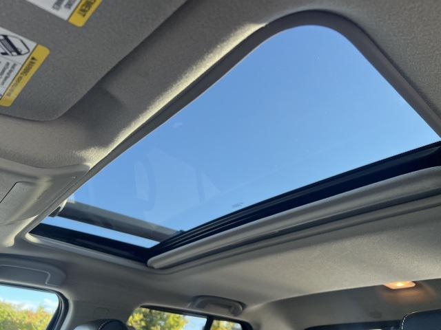 used 2020 Nissan Frontier car, priced at $26,663