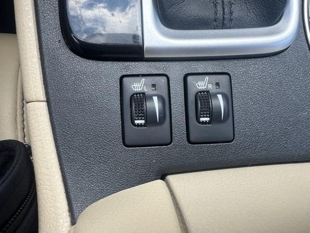 used 2015 Toyota Highlander car, priced at $17,600