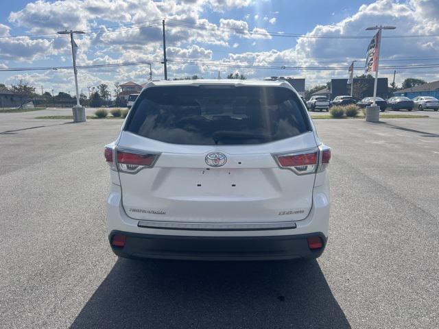 used 2015 Toyota Highlander car, priced at $17,600