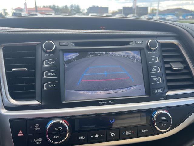 used 2015 Toyota Highlander car, priced at $17,600