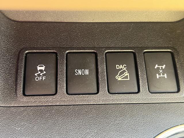 used 2015 Toyota Highlander car, priced at $17,600