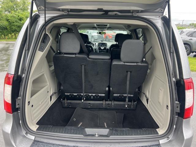 used 2014 Chrysler Town & Country car, priced at $8,750
