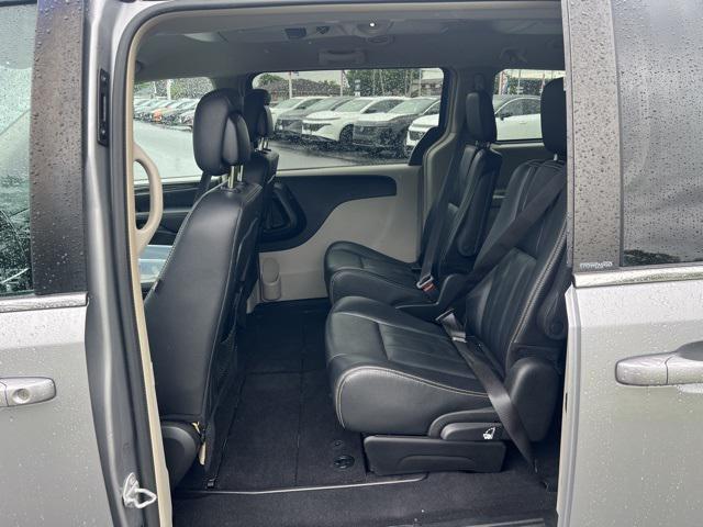 used 2014 Chrysler Town & Country car, priced at $8,750