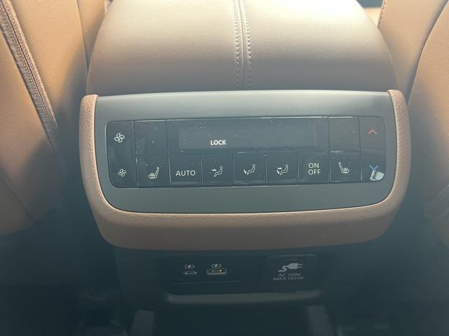 new 2025 Nissan Pathfinder car, priced at $44,732