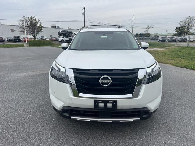 new 2025 Nissan Pathfinder car, priced at $44,732