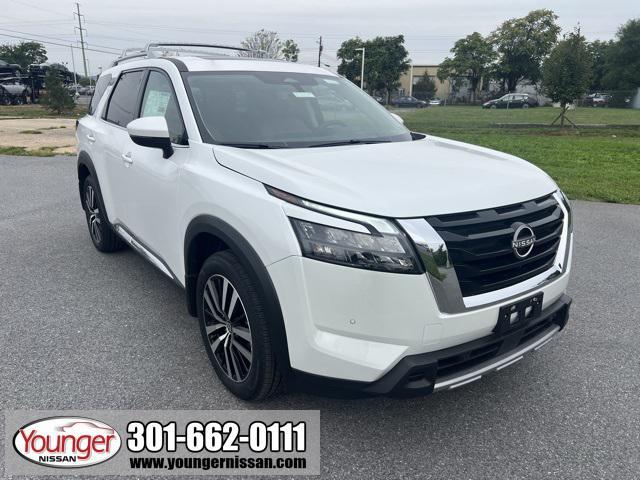 new 2025 Nissan Pathfinder car, priced at $44,732