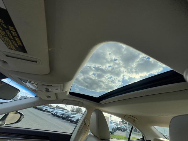 used 2016 Lexus ES 350 car, priced at $20,960