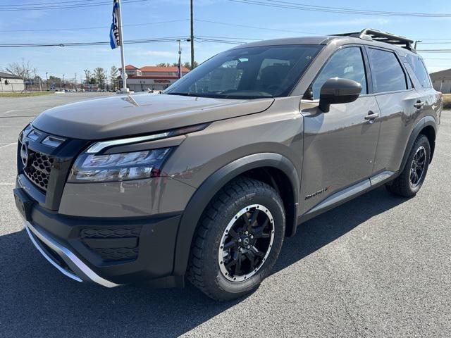 new 2025 Nissan Pathfinder car, priced at $41,861