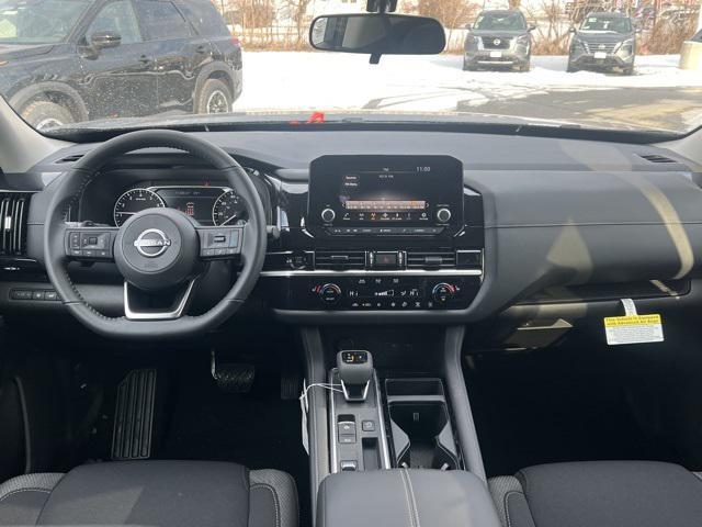 new 2025 Nissan Pathfinder car, priced at $38,478
