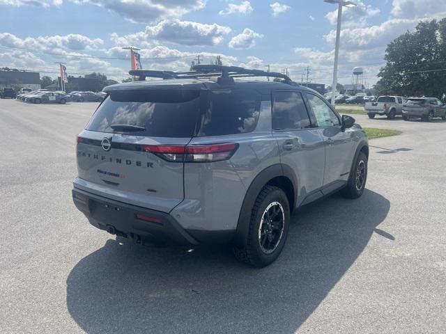 new 2024 Nissan Pathfinder car, priced at $40,470