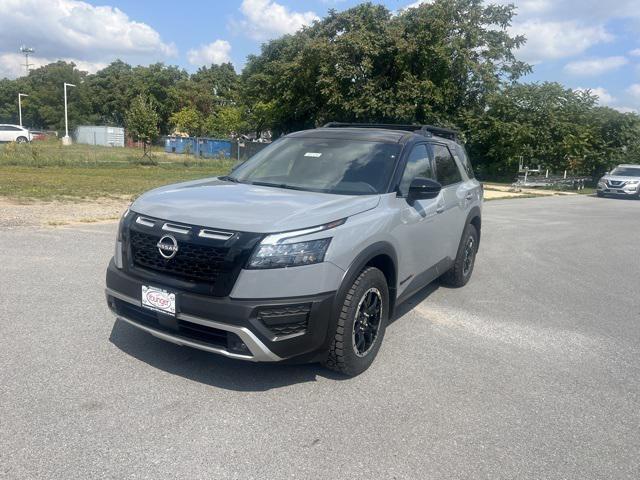 new 2024 Nissan Pathfinder car, priced at $40,470