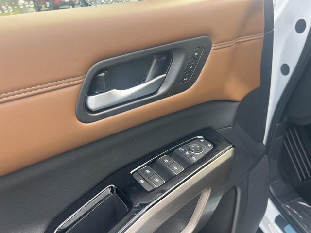 new 2025 Nissan Pathfinder car, priced at $45,313